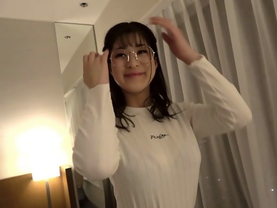 Tube8   435mfc-010　おっぱいがものすごい盛り上がりをみせる。これはエロイ…下乳 